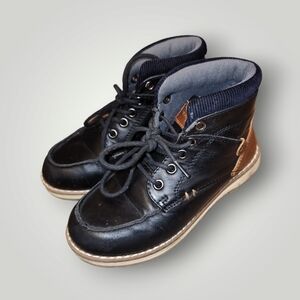 Tahari toddler Boy's Black & Brown Boots 